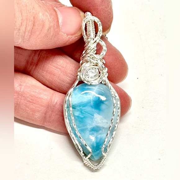 HAND CRAFTED Larimar Cubic Zirconia wire Wrapped Silver Filled Pendant Necklace - Picture 7 of 10